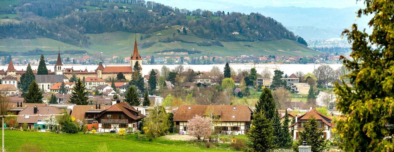 Bed & Breakfast Region Murtensee Münchenwiler Zewnętrze zdjęcie
